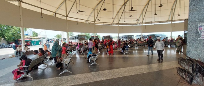 msrtc mul st bus stand bus area